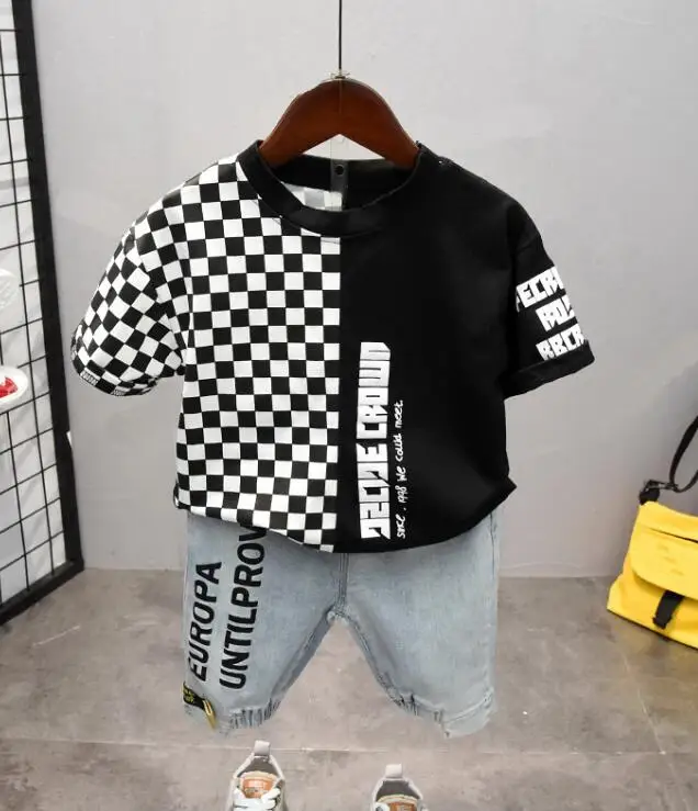 Baby Boys Clothes Summer Boys Sets Fashion boys T-Shirt + shorts jeans 2Pieces Short Sleeve Top Fashion New Set 2-6years
Baby Boys Clothes Summer Boys Sets Fashion boys T-Shirt + shorts jeans 2Pieces Short Sleeve Top Fashion New Set 2-6years