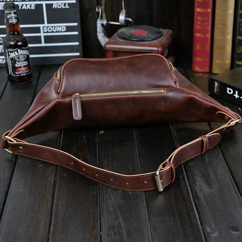 2019 Luxury Fashion Crazy Horse Pu Faux Leather Waist Bag for Men Fanny Pack Designer Belt Chest Bags Money Cellphone Holder
2019 Luxury Fashion Crazy Horse Pu Faux Leather Waist Bag for Men Fanny Pack Designer Belt Chest Bags Money Cellphone Holder