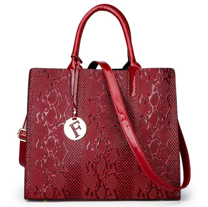 2019 Luxury Handbags Women Bags Designer Big Crossbody Bags For Women Shoulder Bag Female Leather Handbag Casual Tote Sac A Main
2019 Luxury Handbags Women Bags Designer Big Crossbody Bags For Women Shoulder Bag Female Leather Handbag Casual Tote Sac A Main