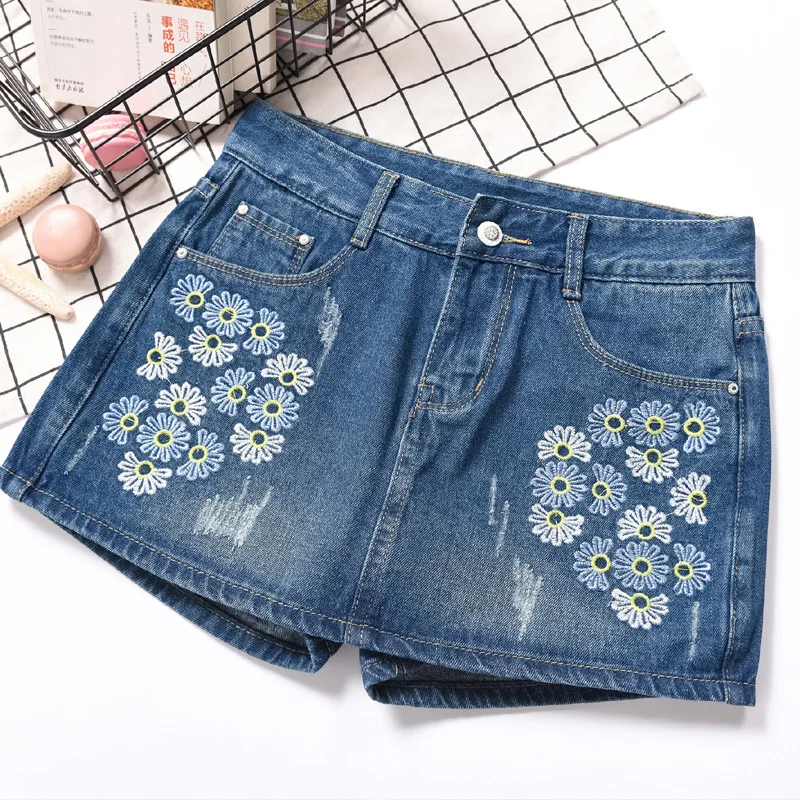 kobykoyi Plus Size 7XL Women Summer Shorts Flower Embroidery Shorts Skirts Women Sexy Shorts Big Size Women Casual Shorts Femme
kobykoyi Plus Size 7XL Women Summer Shorts Flower Embroidery Shorts Skirts Women Sexy Shorts Big Size Women Casual Shorts Femme