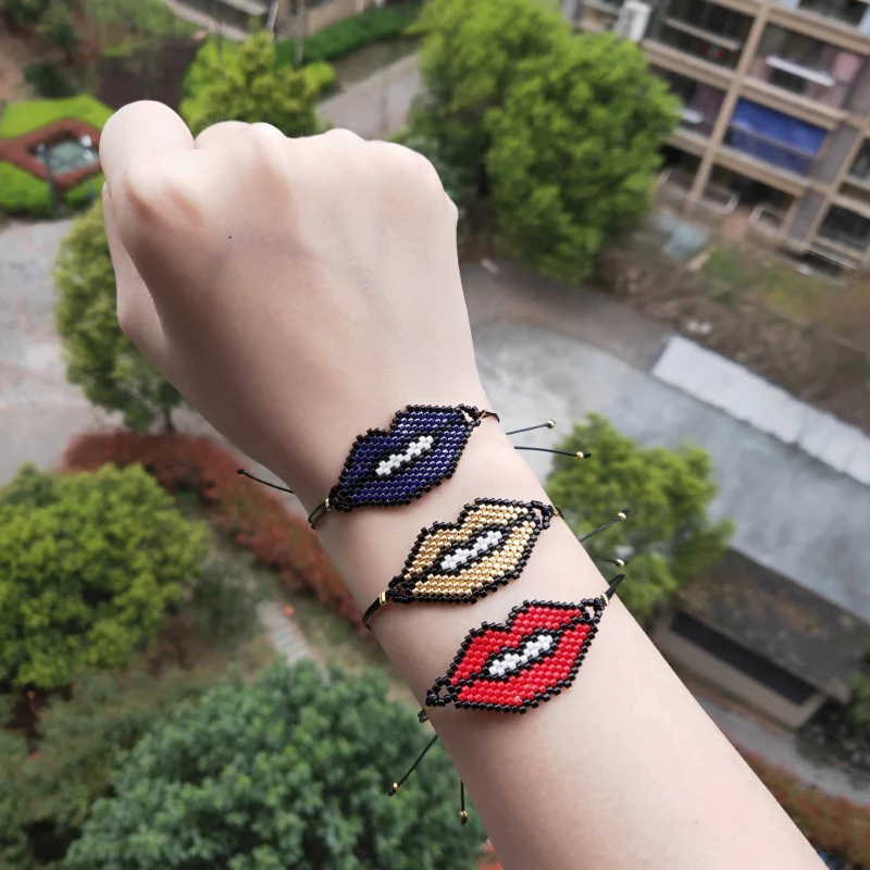 FAIRYWOO Gothic Lip Bracelets For Women Jewelry Miyuki Bead Handmade Dangle Bracelet Delica Punk Drawstring Rope Gift Wholesale
FAIRYWOO Gothic Lip Bracelets For Women Jewelry Miyuki Bead Handmade Dangle Bracelet Delica Punk Drawstring Rope Gift Wholesale