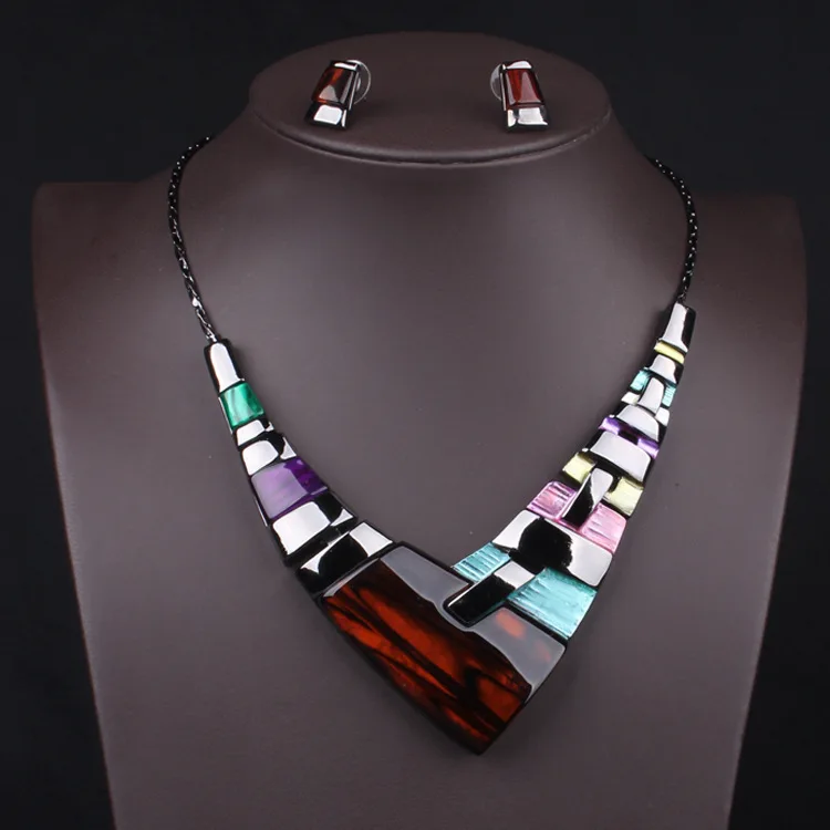 famous brand exaggerated fashion zinc alloy big women jewelry sets statement necklace + earrings bride Korean girlfriend gift
famous brand exaggerated fashion zinc alloy big women jewelry sets statement necklace + earrings bride Korean girlfriend gift
