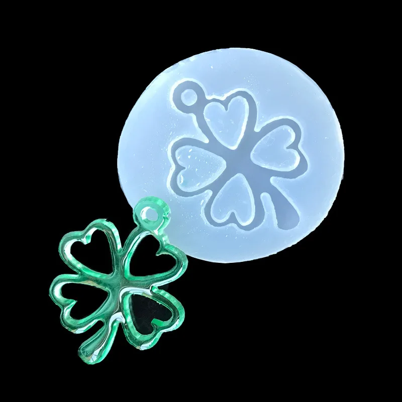 New Dijiao Silicone Mold Hollow Clover Pendant Pendant diy Ornament Decoration Hand Dijiao Q146
New Dijiao Silicone Mold Hollow Clover Pendant Pendant diy Ornament Decoration Hand Dijiao Q146