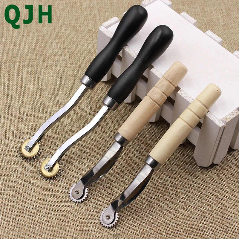 1PCS Leather Cloth Paper Overstitch Wheel Scanning line scribingDIY Sewing Leather Craft Tool Steel ToothType Scanning
1PCS Leather Cloth Paper Overstitch Wheel Scanning line scribingDIY Sewing Leather Craft Tool Steel ToothType Scanning
