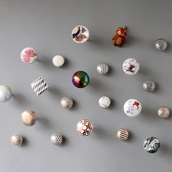 4pcs/lot Natural Stone animal Porcelain decoration Single hole Cabinet drawer handle Watercolor painting Colorful ceramics metal
4pcs/lot Natural Stone animal Porcelain decoration Single hole Cabinet drawer handle Watercolor painting Colorful ceramics metal