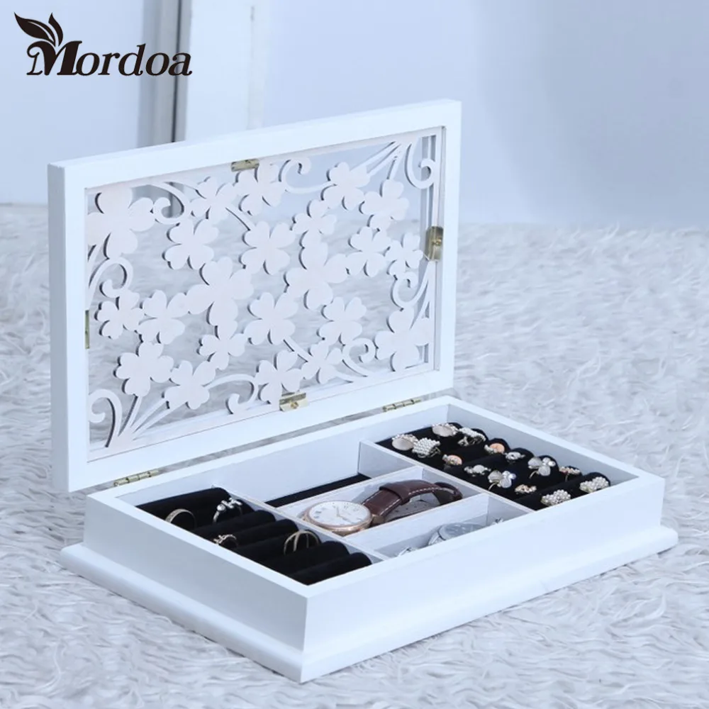 High Grade Jewelry Display Box Ring Necklace Wrist Watch Jewelry Carrying Case Print Lady Gift Home Storage Supplies
High Grade Jewelry Display Box Ring Necklace Wrist Watch Jewelry Carrying Case Print Lady Gift Home Storage Supplies