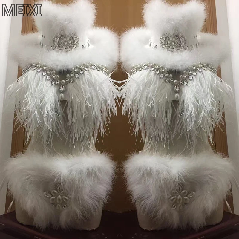 Unique super sexy princess Christmas tassel feather rhinestone pearl suit bar party concert singer dancer's costume
Unique super sexy princess Christmas tassel feather rhinestone pearl suit bar party concert singer dancer's costume