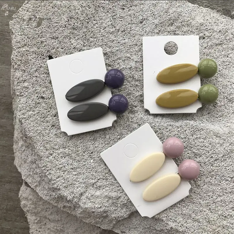 AOMU 1Pair New Korea Resin Hair Clips Candy Color Geometric Round Oval Hit Color Hair Pins Hair Accessories for Women Gift
AOMU 1Pair New Korea Resin Hair Clips Candy Color Geometric Round Oval Hit Color Hair Pins Hair Accessories for Women Gift