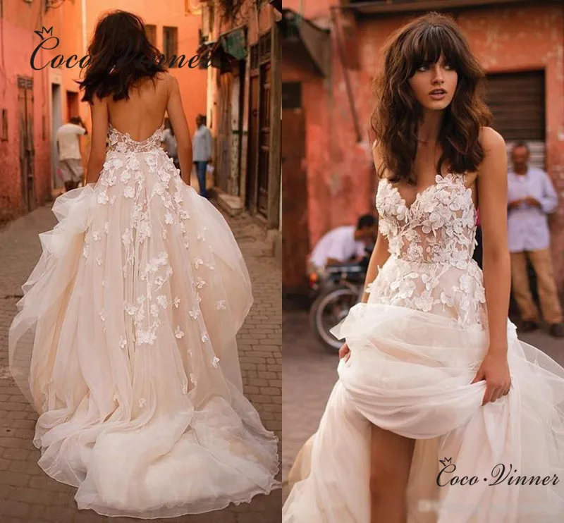 Beautiful Flower Appliques Bohemiam Beach Wedding Dress 2019 Court Train Straps Princess mariage Boho Wedding Dresses W0236
Beautiful Flower Appliques Bohemiam Beach Wedding Dress 2019 Court Train Straps Princess mariage Boho Wedding Dresses W0236