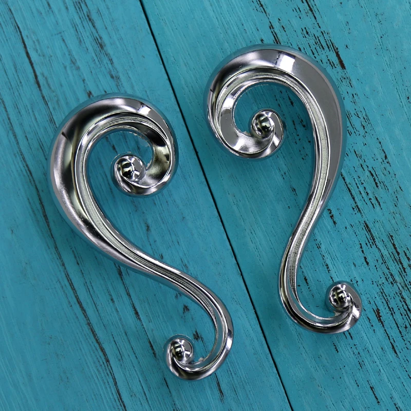 4PCS Hole spacing 60mm New European furniture handles kitchen cabinet closet door handle,Heart shape zinc alloy drawer pull
4PCS Hole spacing 60mm New European furniture handles kitchen cabinet closet door handle,Heart shape zinc alloy drawer pull