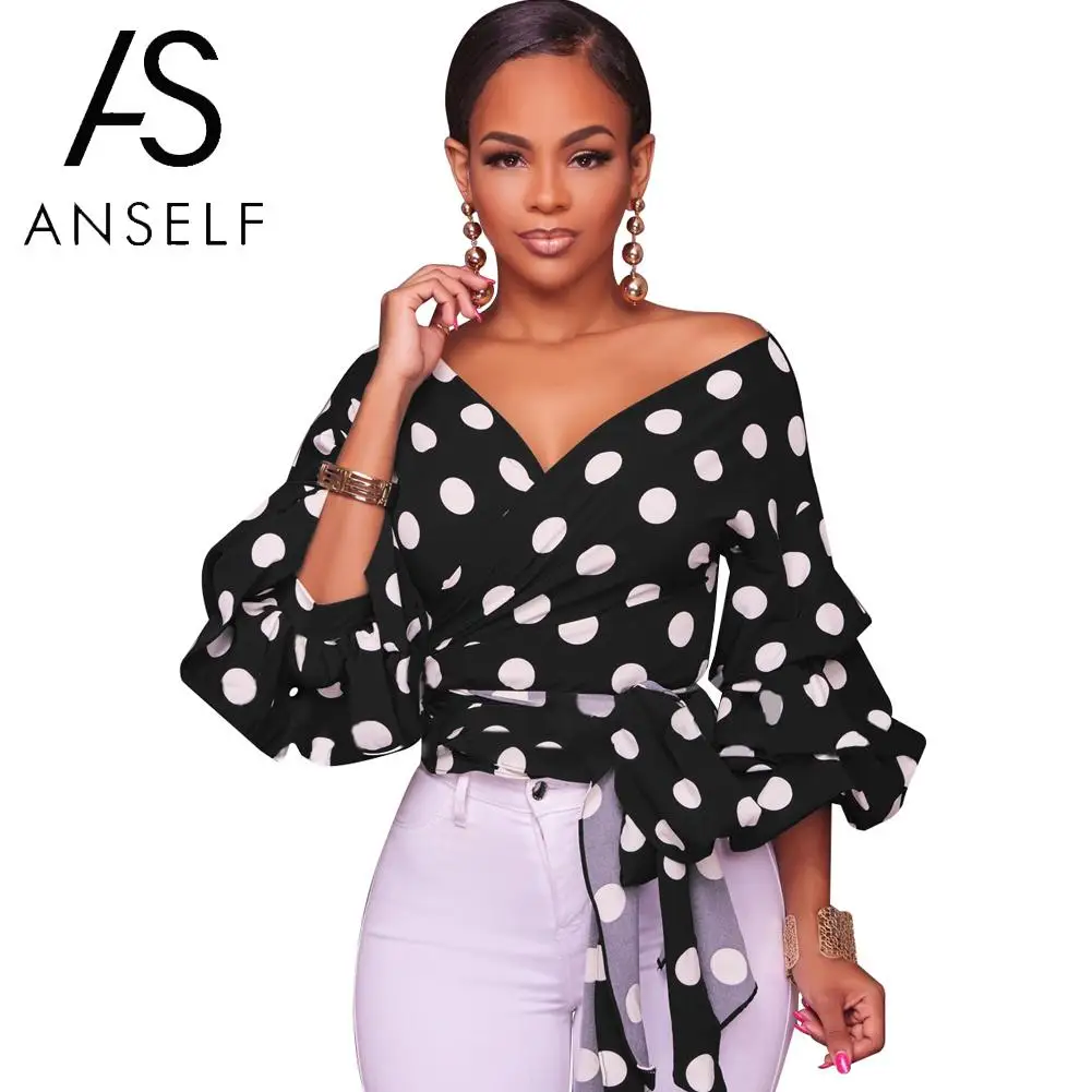 Korean Fashion V Neck Polka Dot Blouses Women Off Shoulder Tops Vintage Shirts Blouse Summer tops 2019 female tunics Black/White
Korean Fashion V Neck Polka Dot Blouses Women Off Shoulder Tops Vintage Shirts Blouse Summer tops 2019 female tunics Black/White