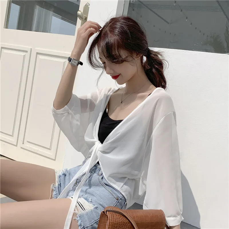 Sunscreen Women's Summer New Thin Coat Short Shawl Chiffon Card Small Canopy Air-conditioning Suit
Sunscreen Women's Summer New Thin Coat Short Shawl Chiffon Card Small Canopy Air-conditioning Suit