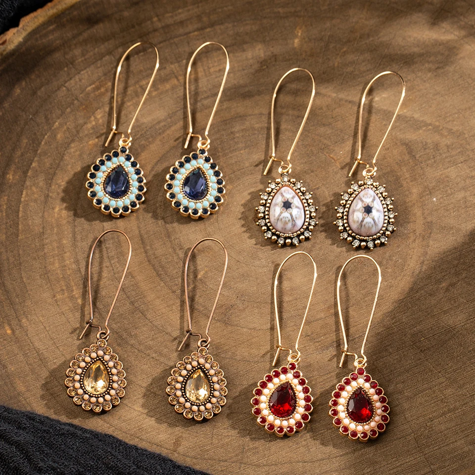 Vintage Ehtnic Water Drop Earrings with Crystal Stone for Women 2019 Wedding Engagement Earrings Fashion Jewelry Accessories
Vintage Ehtnic Water Drop Earrings with Crystal Stone for Women 2019 Wedding Engagement Earrings Fashion Jewelry Accessories