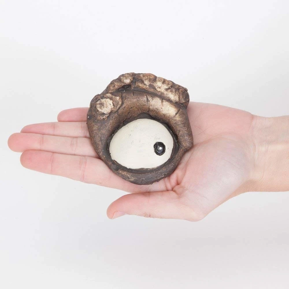 Old Man Tree Hugger Garden Peeker Yard Art Outdoor Tree Hugger