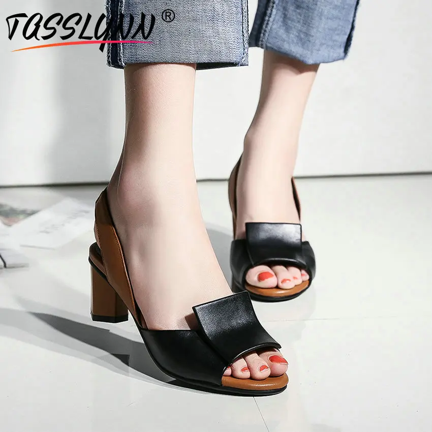 TASSLYNN 2018 Women Sandals Slip-On PU Casual Shoes Woman Big Girl Shoes Neutral Mixed Colors High Heel Sandals Size34-43
TASSLYNN 2018 Women Sandals Slip-On PU Casual Shoes Woman Big Girl Shoes Neutral Mixed Colors High Heel Sandals Size34-43