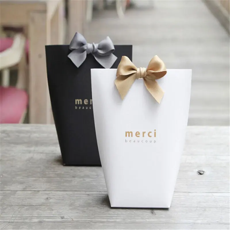 Gift Candy Box Wedding Party Favor Gift Box Anti-Scratch Box Sweet Thank you Wedding Party Gift Candy Holder Bags
Gift Candy Box Wedding Party Favor Gift Box Anti-Scratch Box Sweet Thank you Wedding Party Gift Candy Holder Bags