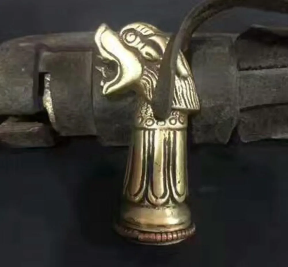 100% old items from Tibet/Nepal Buddhism, brass tiger head Temple seal sculpture
100% old items from Tibet/Nepal Buddhism, brass tiger head Temple seal sculpture
