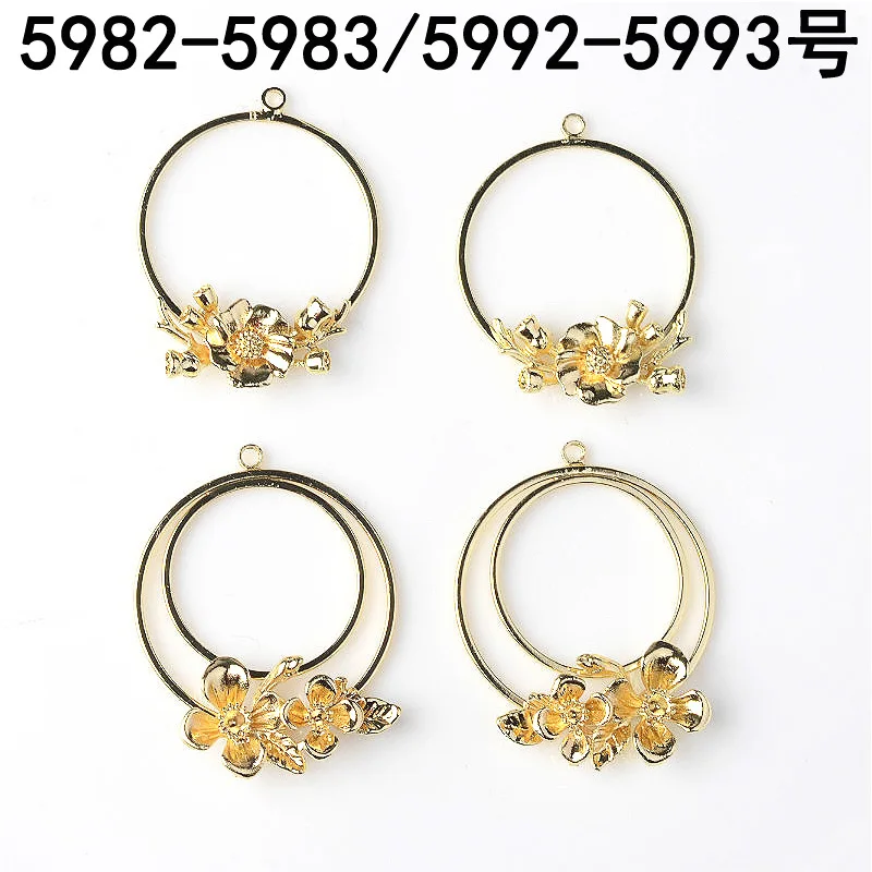 50pcs Gold Color Alloy Material Flower Connector Charm Flower Circle pendant For Earring DIY Wedding Handmade Jewelry Making
50pcs Gold Color Alloy Material Flower Connector Charm Flower Circle pendant For Earring DIY Wedding Handmade Jewelry Making
