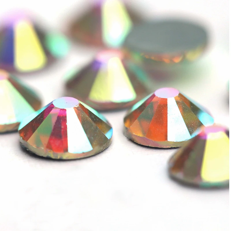 Iron On Rhinestones SS6-SS40 Crystal AB Hot Fix Flat Back Glass Stone Self-Adehesive Rhinestones for Clothes Strass A Coller
Iron On Rhinestones SS6-SS40 Crystal AB Hot Fix Flat Back Glass Stone Self-Adehesive Rhinestones for Clothes Strass A Coller
