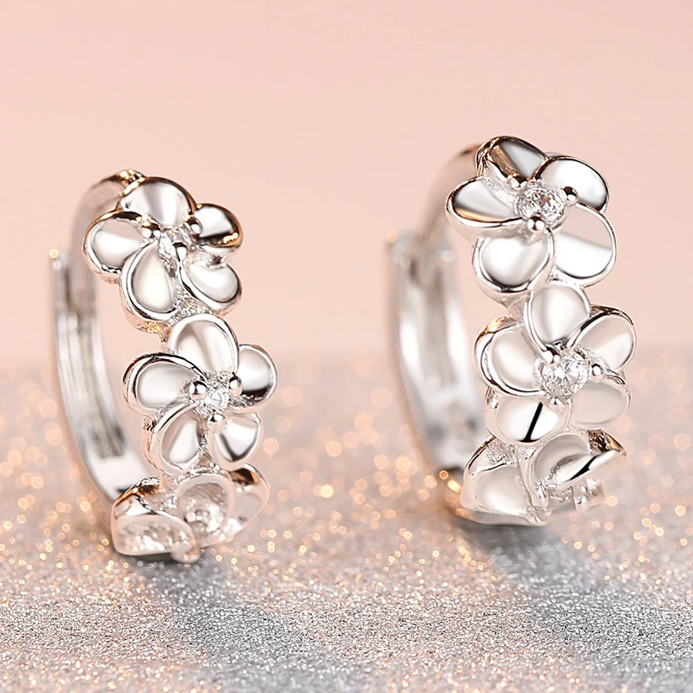 2019 Fashion Earrings For Women Flower Drop Droprings Metal Charming Bohemian boucles d'oreilles pour les femmes
2019 Fashion Earrings For Women Flower Drop Droprings Metal Charming Bohemian boucles d'oreilles pour les femmes