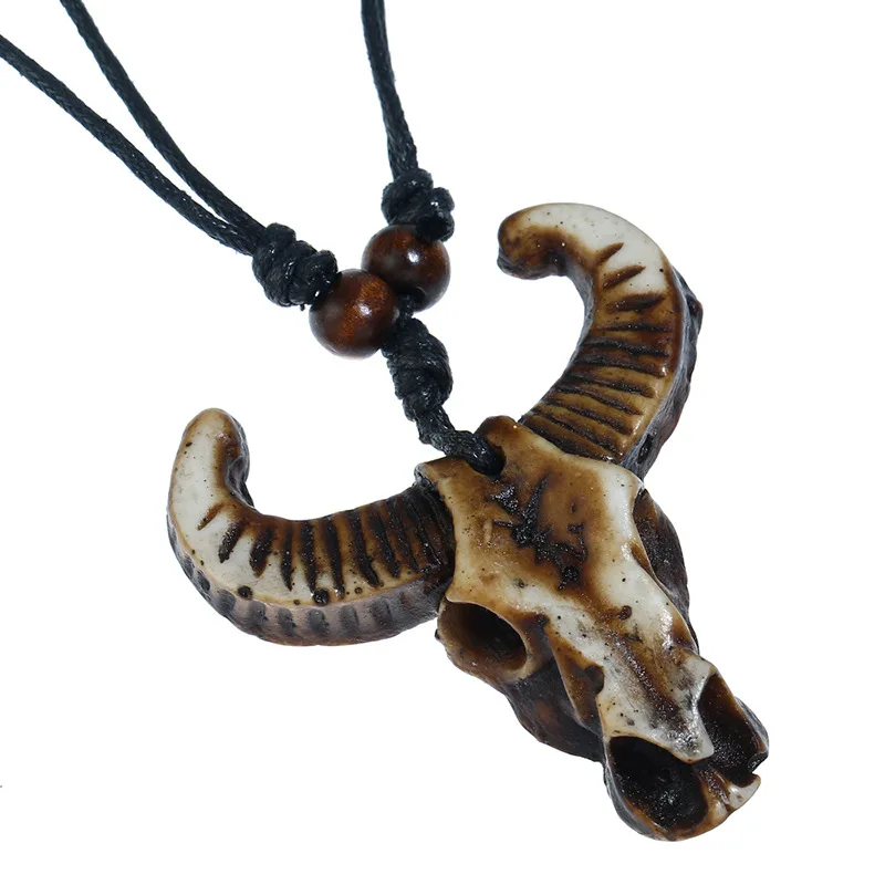 National Tribal Style Jewelry Vintage Imitation Bone Bull Head Pendant Hand-woven Necklace Fashion Personality Men's Accessories
National Tribal Style Jewelry Vintage Imitation Bone Bull Head Pendant Hand-woven Necklace Fashion Personality Men's Accessories