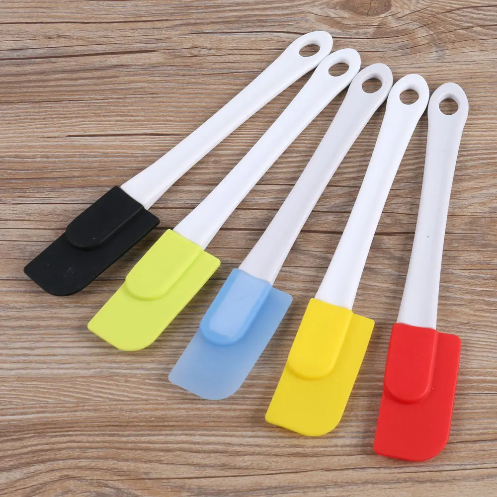 1PC Non-stick Silicone Pastry Spatula Flexible Butter Cream Scrapers Baking Tools Cake Decoration LB 343
1PC Non-stick Silicone Pastry Spatula Flexible Butter Cream Scrapers Baking Tools Cake Decoration LB 343