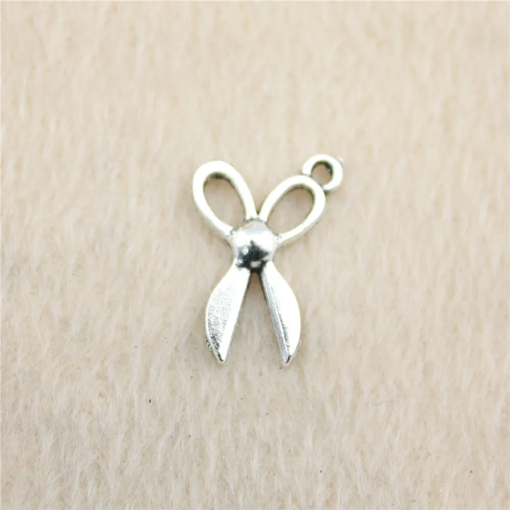 80pcs/lot 20*14mm ancient silver Scissors charm Pendants DIY jewelry for bracelet necklace earring
80pcs/lot 20*14mm ancient silver Scissors charm Pendants DIY jewelry for bracelet necklace earring