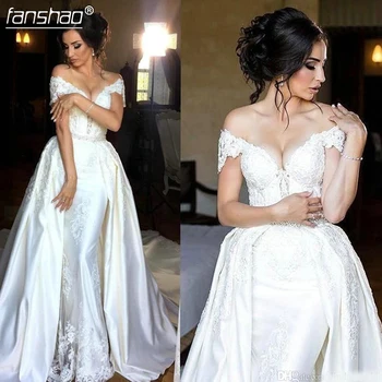 Off the Shoulder Satin Wedding Dress With Ribbons Dubai Bridal Gown Court Train Appliques Illusion Back Button Robe De Mariee
Off the Shoulder Satin Wedding Dress With Ribbons Dubai Bridal Gown Court Train Appliques Illusion Back Button Robe De Mariee