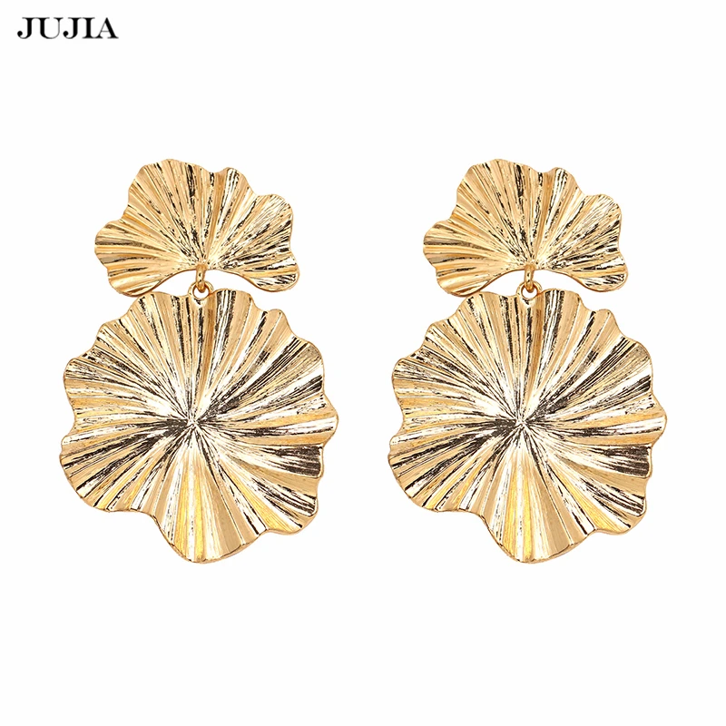 JUJIA Vintage Plant Metal Dangle Earrings For Women Big Ethnic Statement Drop Earrings Bijoux Party Gifts
JUJIA Vintage Plant Metal Dangle Earrings For Women Big Ethnic Statement Drop Earrings Bijoux Party Gifts