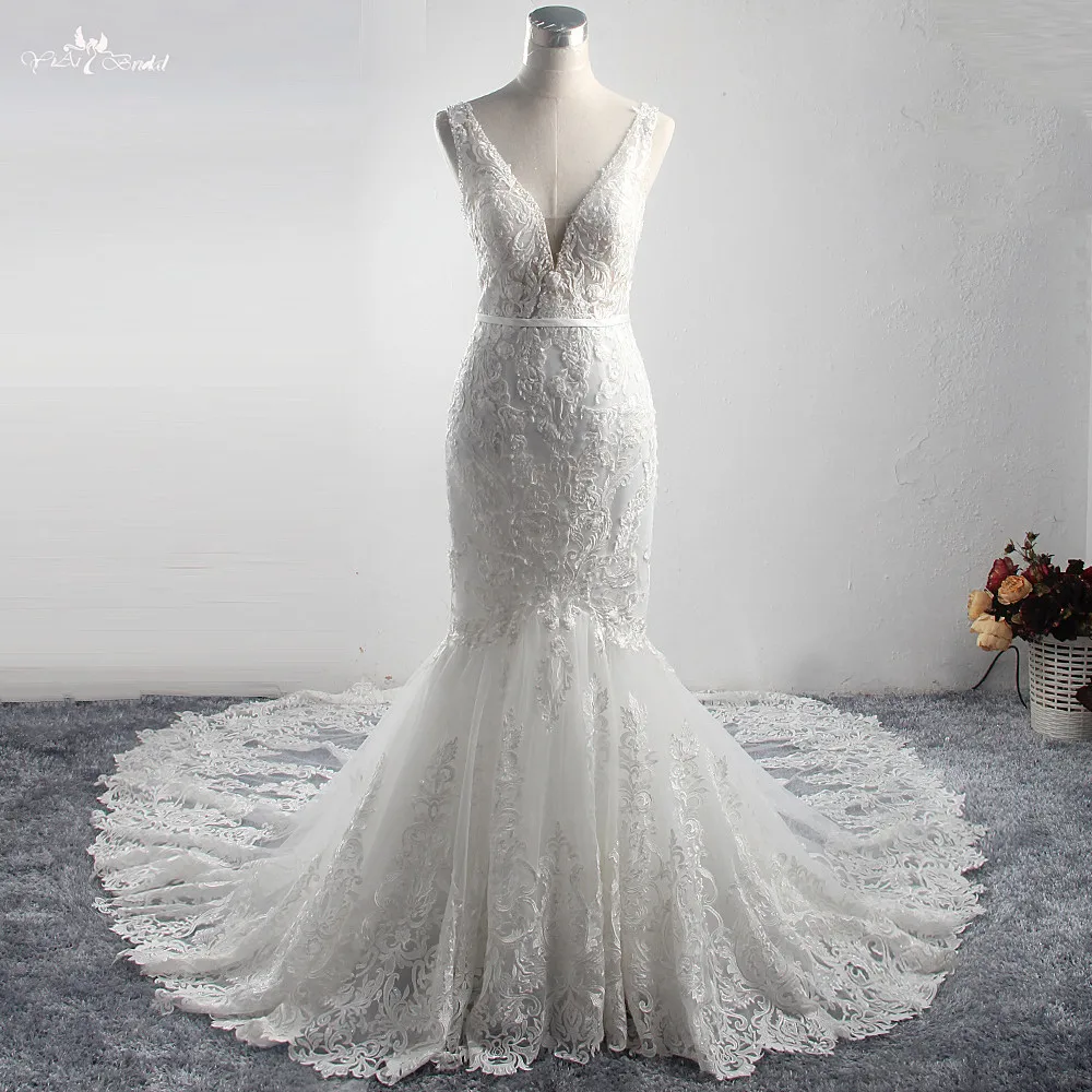 LZ326 Yiai Original Design Deep V Collar Bead Mermaid Dress Nice Appliques Wedding Dress Long lace Tail Bridal Dress
LZ326 Yiai Original Design Deep V Collar Bead Mermaid Dress Nice Appliques Wedding Dress Long lace Tail Bridal Dress