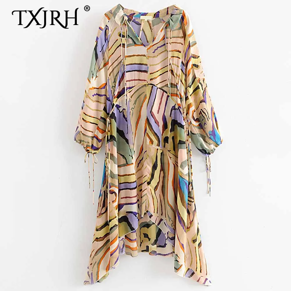 TXJRH 2019 Bohemian Colorful Striped Print V-Neck Drawstring Long Sleeve Irregular Dress Fashion Women Asymmetry Hem Long Dress
TXJRH 2019 Bohemian Colorful Striped Print V-Neck Drawstring Long Sleeve Irregular Dress Fashion Women Asymmetry Hem Long Dress