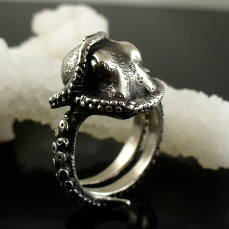 Retail personalized adjustable deep sea octopus ancient silver plating ring black male rings
Retail personalized adjustable deep sea octopus ancient silver plating ring black male rings