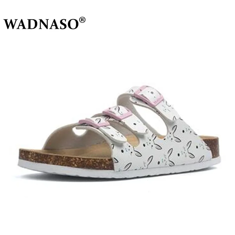 WADNASO New Summer Buckle Cork Slipper Women Flat Shoes Casual Mixed Color Beach Slides Flip Flops Plus Size 35-43 White black 
WADNASO New Summer Buckle Cork Slipper Women Flat Shoes Casual Mixed Color Beach Slides Flip Flops Plus Size 35-43 White black