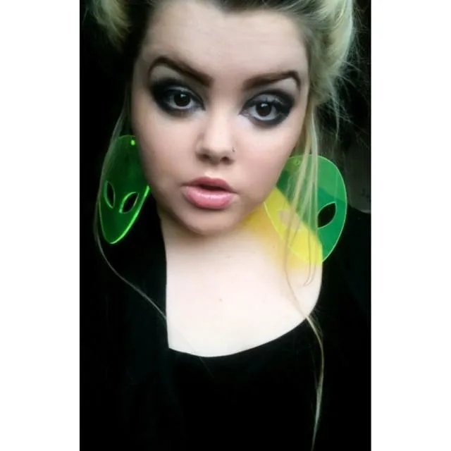 Free Shipping Harajuku 2015 Harajuku American street punk fashion style alien pendant earrings for women wholesale face earrings
Free Shipping Harajuku 2015 Harajuku American street punk fashion style alien pendant earrings for women wholesale face earrings