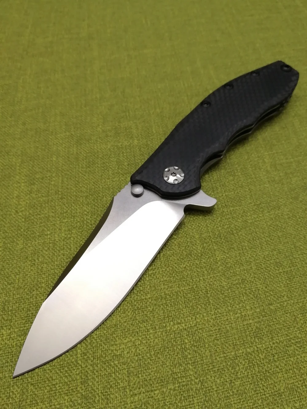 Grady Fung OEM 0562CF Folding Tactical Knife CPM 20CV Steel Blade Titanium+Carbon Fiber Handle Cutter Camping Knifes EDC Tool 
Grady Fung OEM 0562CF Folding Tactical Knife CPM 20CV Steel Blade Titanium+Carbon Fiber Handle Cutter Camping Knifes EDC Tool