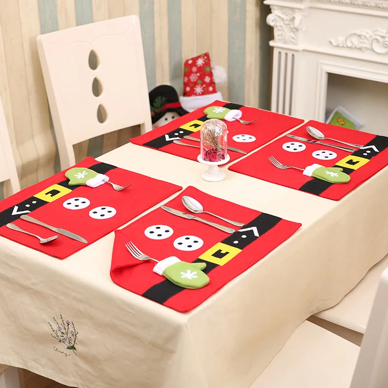 2pcs/lot Christmas Snowman Table Placemat Santa Claus Home Tableware Knives Forks Place Mat Hotel Cafe Table Xmas Decorations
2pcs/lot Christmas Snowman Table Placemat Santa Claus Home Tableware Knives Forks Place Mat Hotel Cafe Table Xmas Decorations