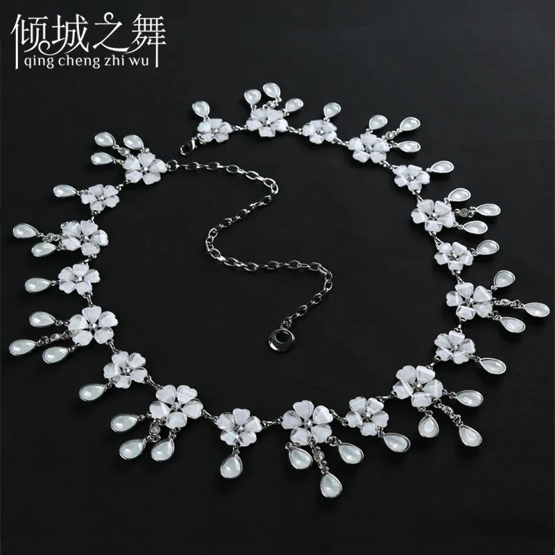 New Style Women Belly Dance Waist Chain Alloy +Resin+Glass Drill Waist Belt Chain Jewelry Party for Girls Body Chain Accessories
New Style Women Belly Dance Waist Chain Alloy +Resin+Glass Drill Waist Belt Chain Jewelry Party for Girls Body Chain Accessories