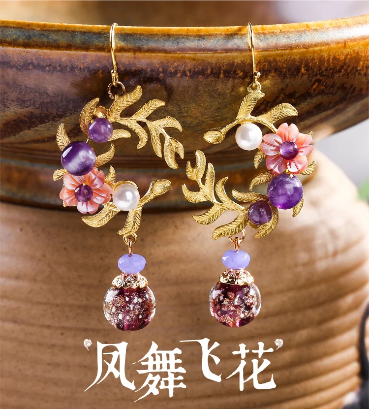 silver earrings are simple, the earrings are personalized, the silver is 2018, the new style of retro earrings.
silver earrings are simple, the earrings are personalized, the silver is 2018, the new style of retro earrings.