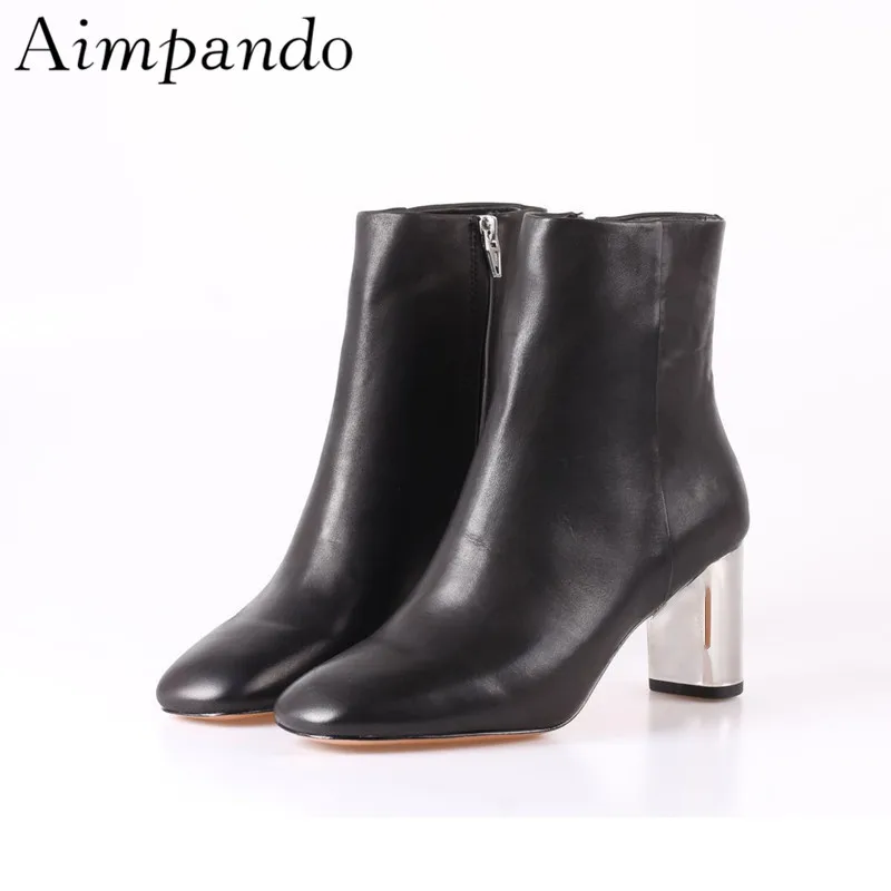 Geniune Leather Ankle Boots Women New Autumn Winter Unique Metal Heel Side Zip Black Fashion Short Booties
Geniune Leather Ankle Boots Women New Autumn Winter Unique Metal Heel Side Zip Black Fashion Short Booties