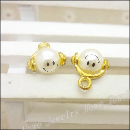45 pcs zinc alloy Gold plated Smile imitation pearl earphones short design necklace diy handmade
45 pcs zinc alloy Gold plated Smile imitation pearl earphones short design necklace diy handmade