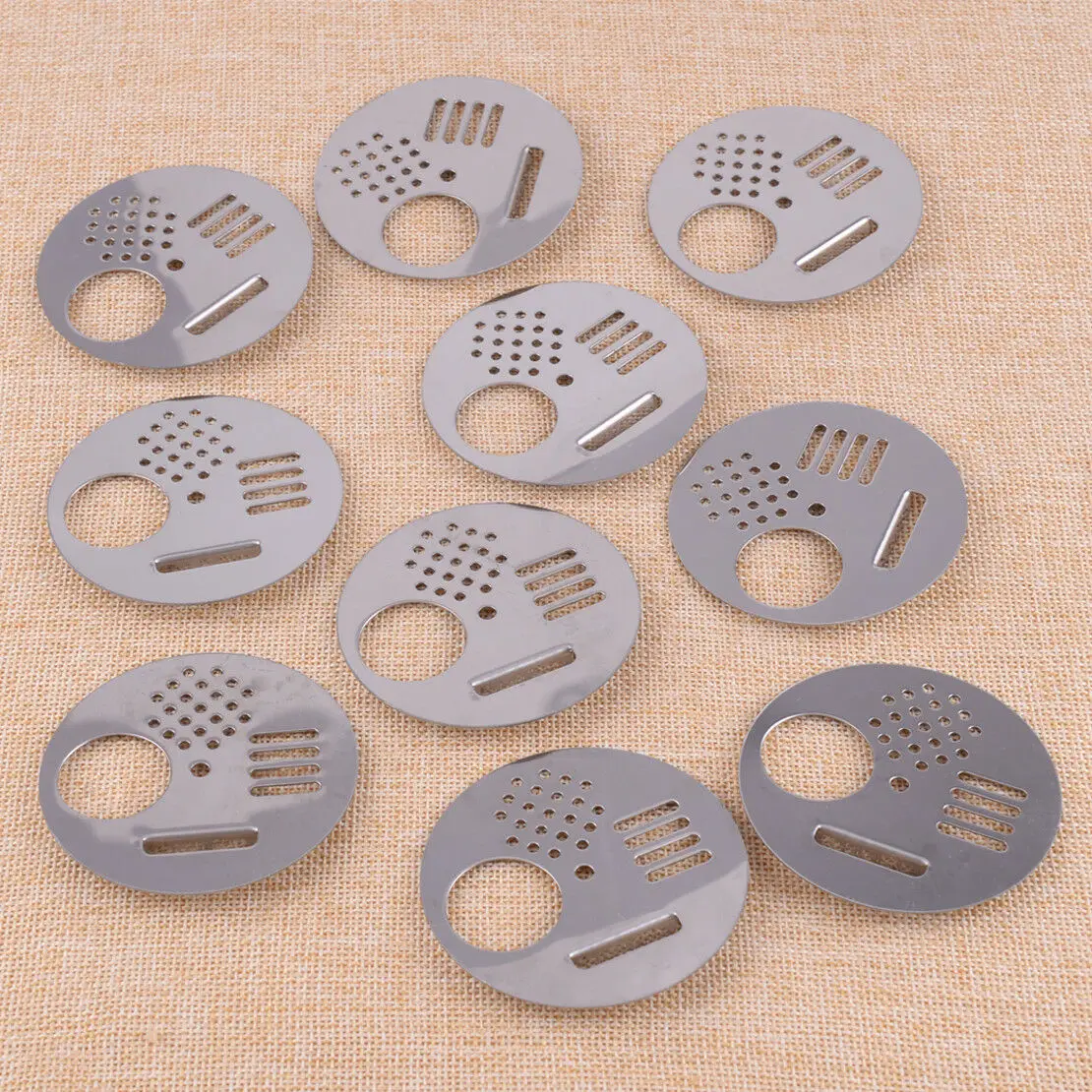 10pcs Stainless Steel Bee Hive Nuc Box Entrance Gate Nest Entrance Disc For Beekeeping
10pcs Stainless Steel Bee Hive Nuc Box Entrance Gate Nest Entrance Disc For Beekeeping