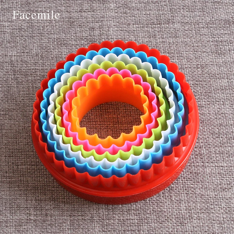 Gift Circular Fondant Paste Cutter Biscuits Cutter Decorating Sugarcraft Tools Cupcake Kitchen Cookie Accessories 52092
Gift Circular Fondant Paste Cutter Biscuits Cutter Decorating Sugarcraft Tools Cupcake Kitchen Cookie Accessories 52092
