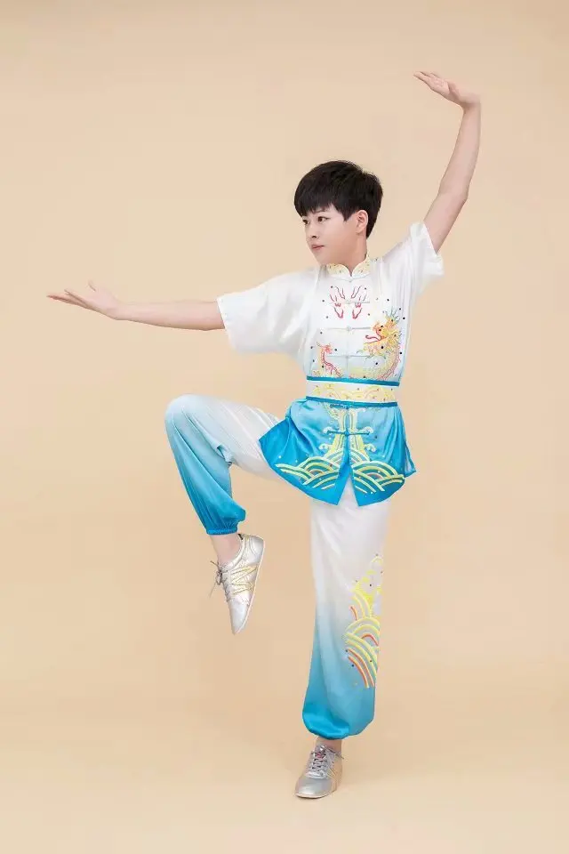 Wushu taichi одежда тайцзи changquan Униформа боевые искусства соревнования одежда вышитые кунгфу nanquan taolu одежда Униформа
Wushu taichi одежда тайцзи changquan Униформа боевые искусства соревнования одежда вышитые кунгфу nanquan taolu одежда Униформа