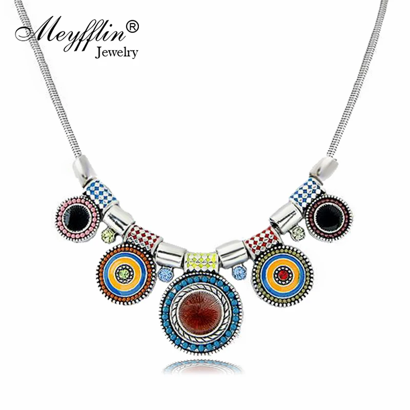 Meyfflin Women Choker Necklace Fashion Bohemian Crystal Statement Necklaces & Pendants 2019 Boho Vintage Maxi Collares
Meyfflin Women Choker Necklace Fashion Bohemian Crystal Statement Necklaces & Pendants 2019 Boho Vintage Maxi Collares