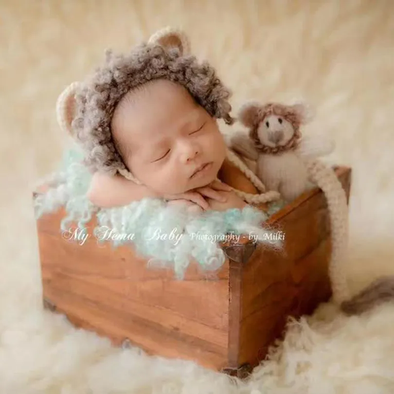 Vintage Knit Baby Doll Newborn Boy Bonnet Stuffed Animal Set Photography Prop Fluffy Hat Toy Set Prop
Vintage Knit Baby Doll Newborn Boy Bonnet Stuffed Animal Set Photography Prop Fluffy Hat Toy Set Prop