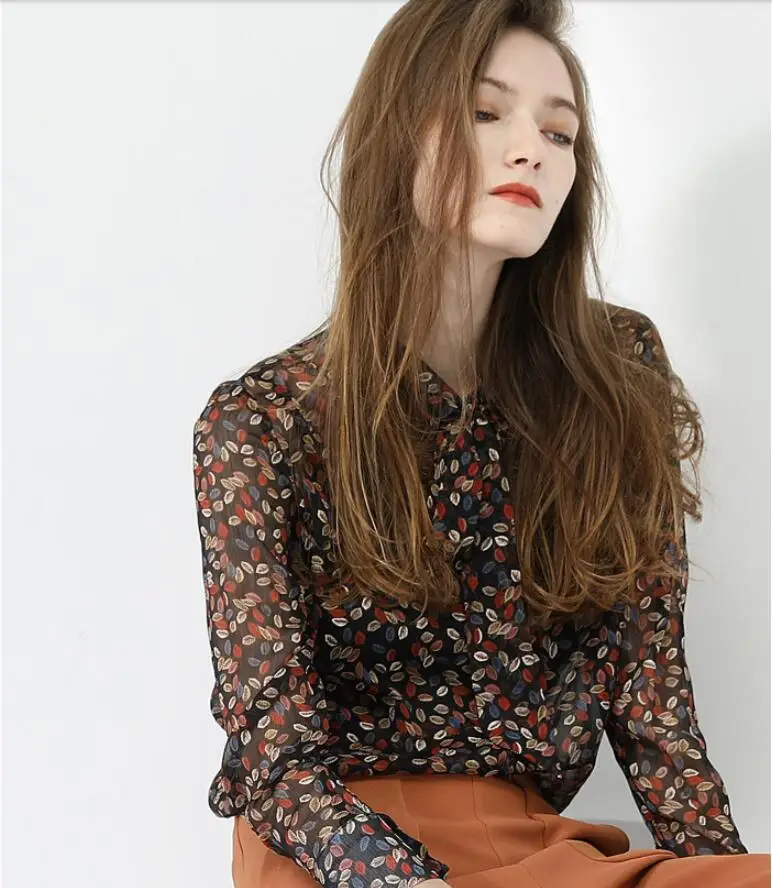 Spring and Autumn Floral Chiffon Shirt Women's Breathable Butterfly Lace Long Sleeve Elegant Women Blouses Tops
Spring and Autumn Floral Chiffon Shirt Women's Breathable Butterfly Lace Long Sleeve Elegant Women Blouses Tops