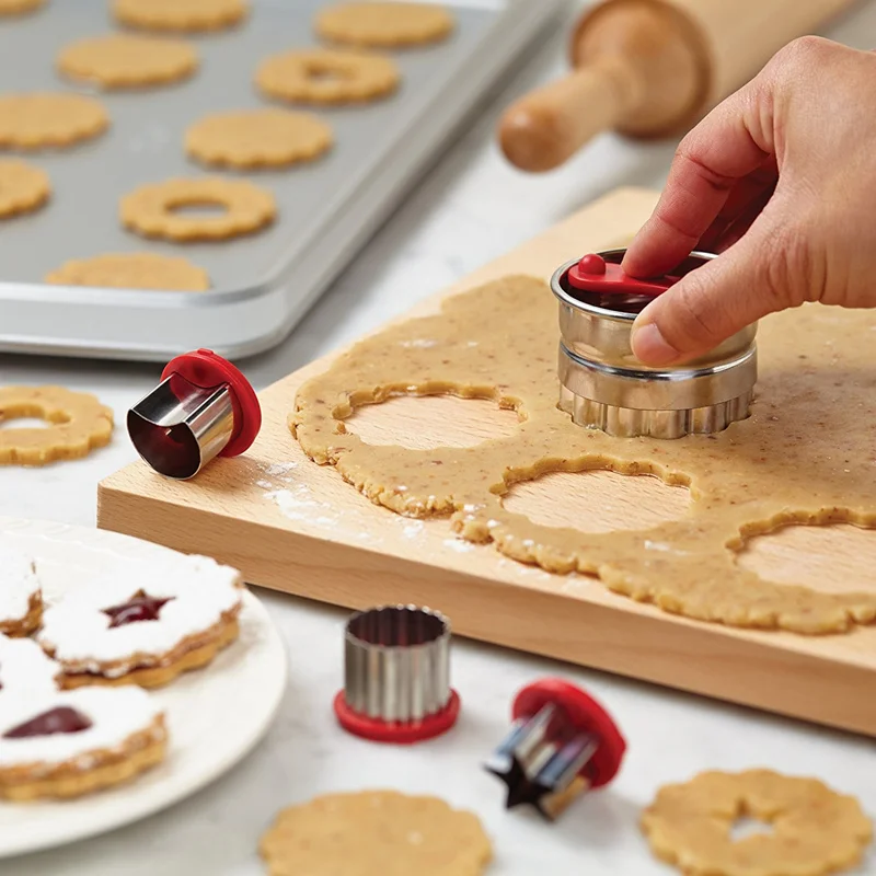 Linzer Cookie Cutter 6