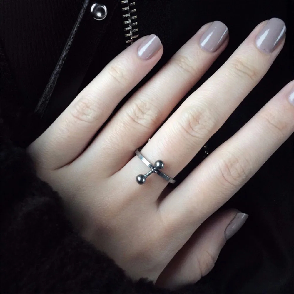 eManco Trendy Vintage Style Simple Rings for Women & Men Copper Ancient Bronze Plated Retro Ring Jewelry Anneaux pour les femmes
eManco Trendy Vintage Style Simple Rings for Women & Men Copper Ancient Bronze Plated Retro Ring Jewelry Anneaux pour les femmes
