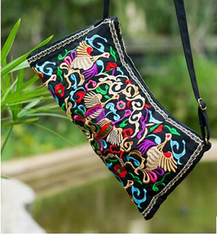 Fashion Multi Embroidery Women Shopping handbags!Nice Floral Emboridered Lady Shoulder&Crossbody bags All-match Vintage Carrier
Fashion Multi Embroidery Women Shopping handbags!Nice Floral Emboridered Lady Shoulder&Crossbody bags All-match Vintage Carrier