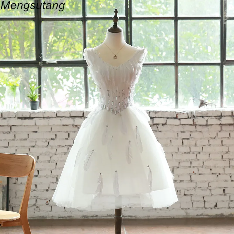Robe de soiree White Ball Gown Lace up Princess Prom Gowns vestido de festa feather short bouquet prom dresses evening dress
Robe de soiree White Ball Gown Lace up Princess Prom Gowns vestido de festa feather short bouquet prom dresses evening dress